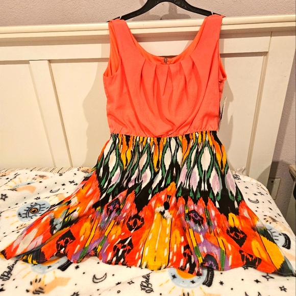 Spring Dress - Picture 2 of 3